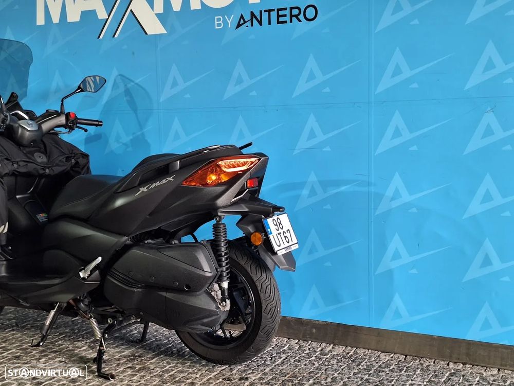 Yamaha X-Max 300 - 7