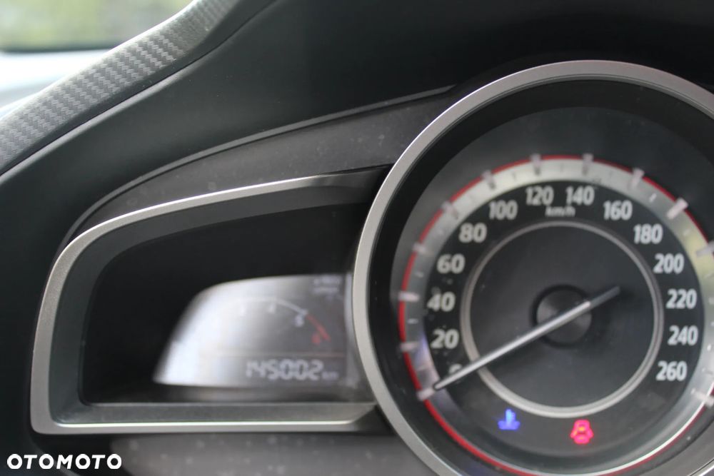 Mazda 3 SKYACTIV-D 105 NAKAMA - 15
