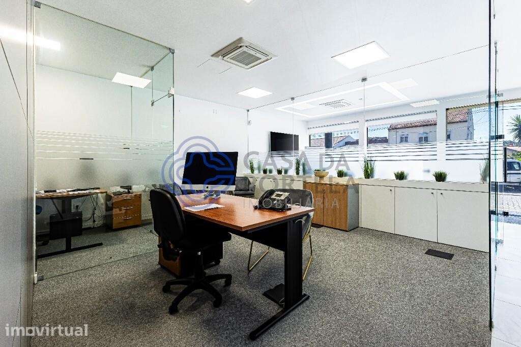 Edifício de Escritórios com 181 m2 totais em Albergaria - Marinha Gran - Grande imagem: 5/21