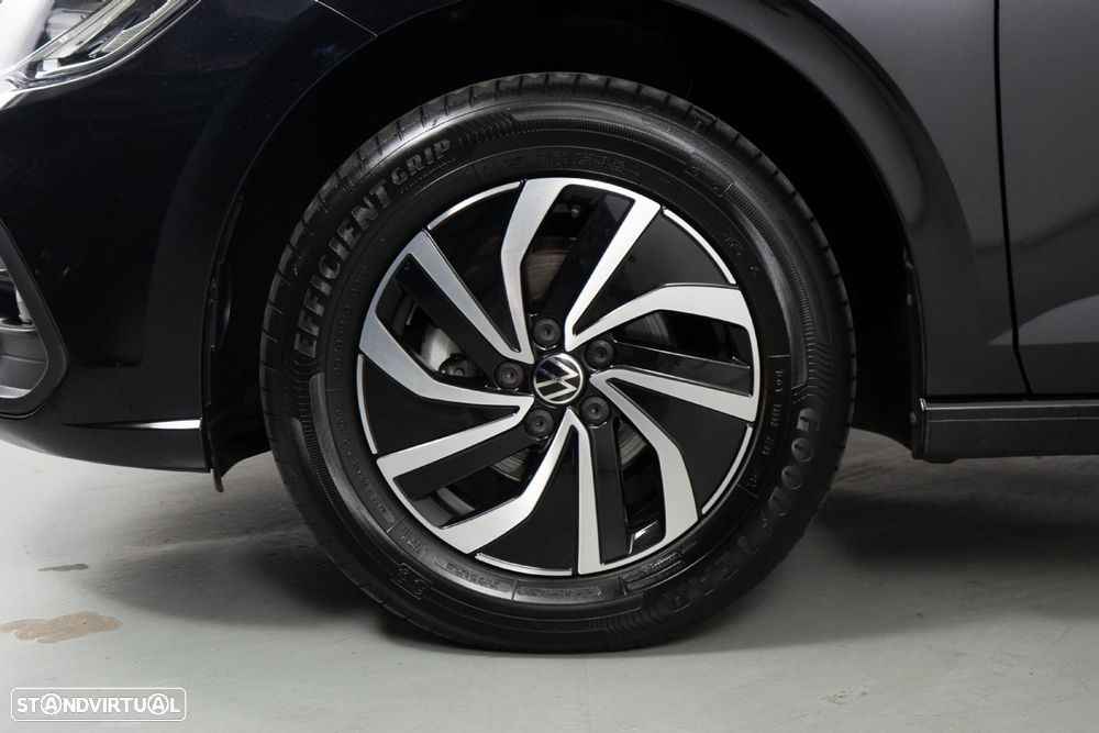 VW Polo 1.0 TSI Urban DSG - 18