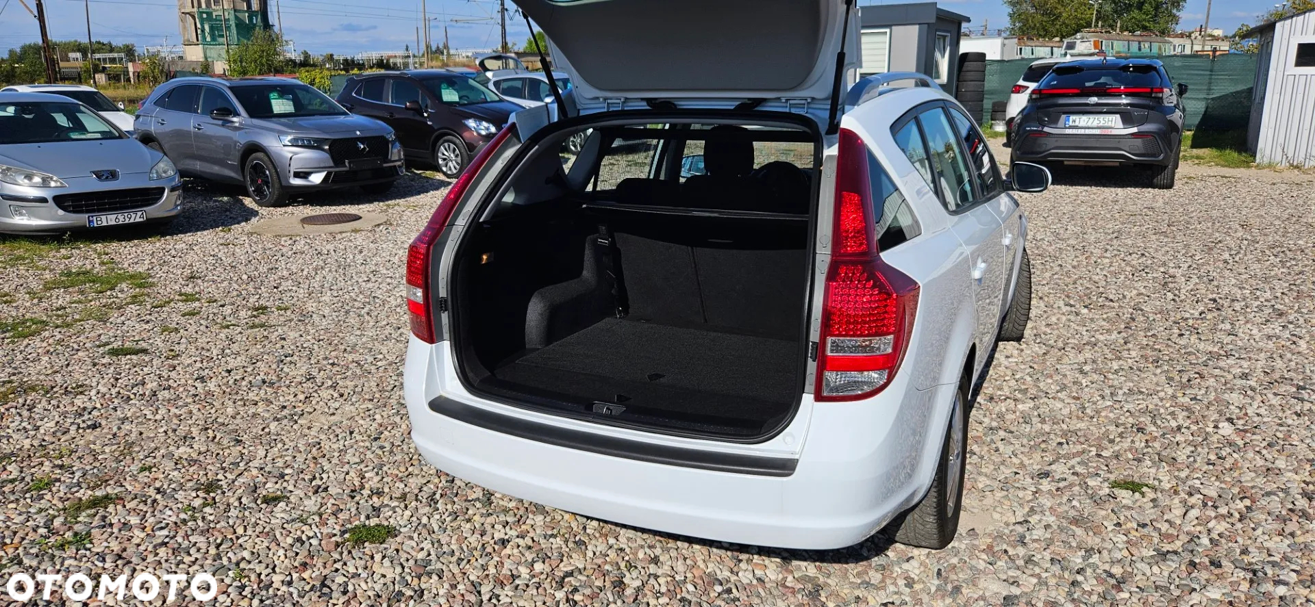 Kia Ceed 1.6 CRDi 90 ISG Spirit - 20