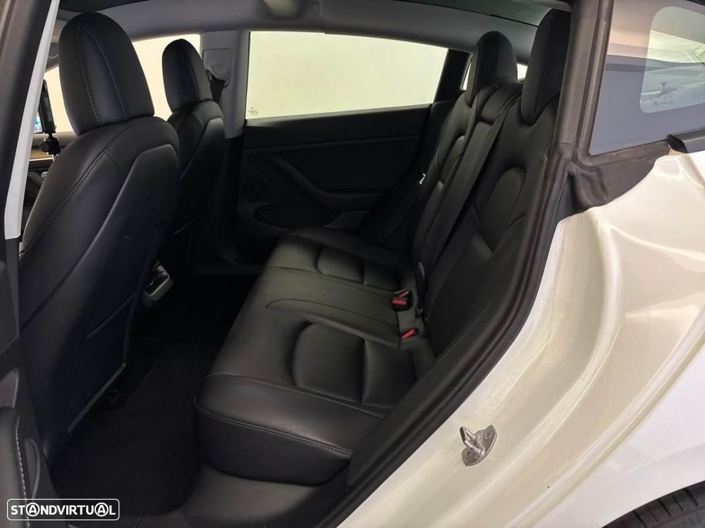 Tesla Model 3 Long Range AWD Dual Motor Performance - 5