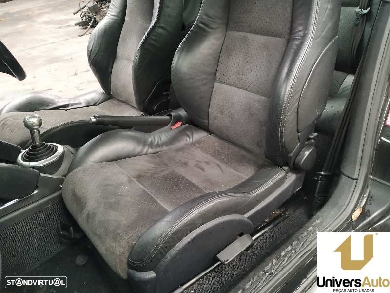 JOGO BANCOS COMPLETO AUDI TT 2004 - - 4