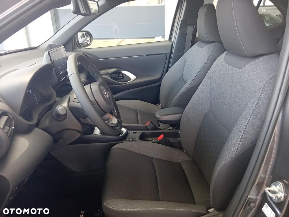 Toyota Yaris Cross - 15