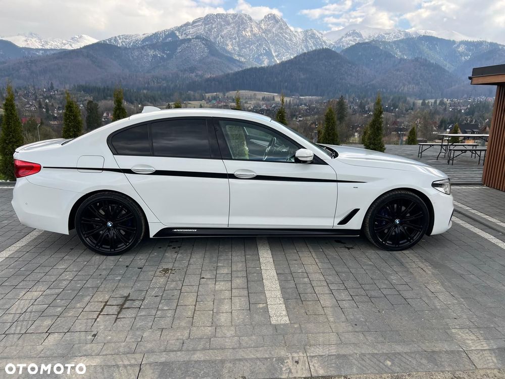 BMW Seria 5 530d xDrive - 10