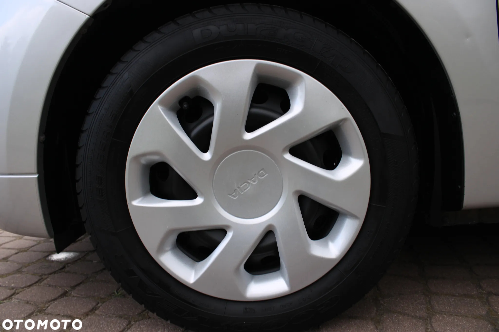 Dacia Logan 1.0 SCe Ambiance - 12