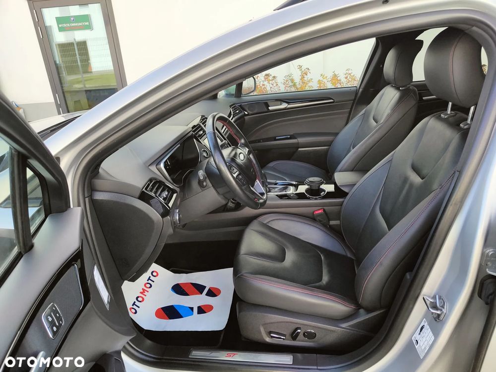 Ford Mondeo Turnier 2.0 Ti-VCT Hybrid ST-Line - 15