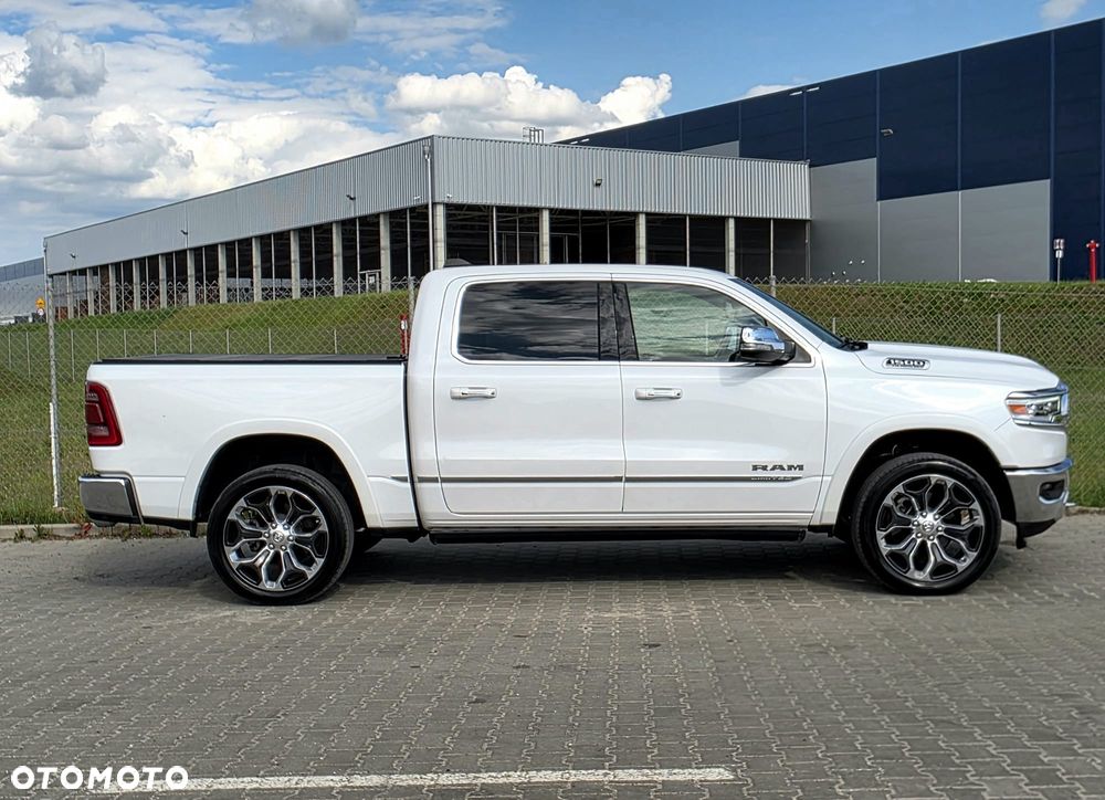 Dodge RAM - 15