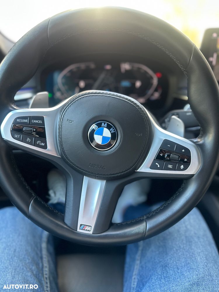 BMW Seria 5 530i Aut. M Sport Edition - 22