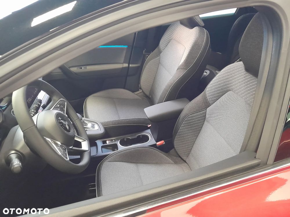 Mitsubishi ASX - 8