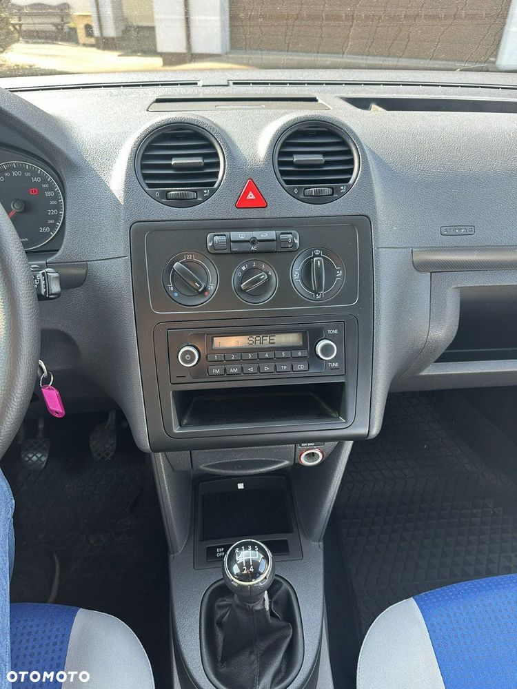 Volkswagen Caddy - 19