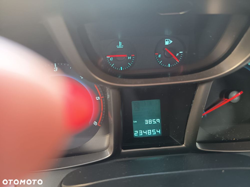 Chevrolet Orlando 2.0 TD LTZ+ - 14