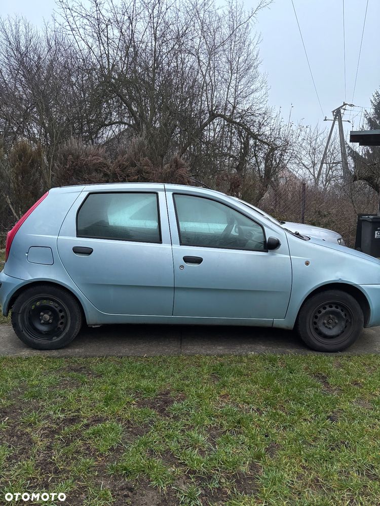 Fiat Punto 1.2 8V - 10