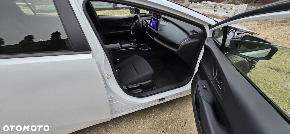 Toyota Prius ver-plug--in-2-0-hybrid-executive - 14