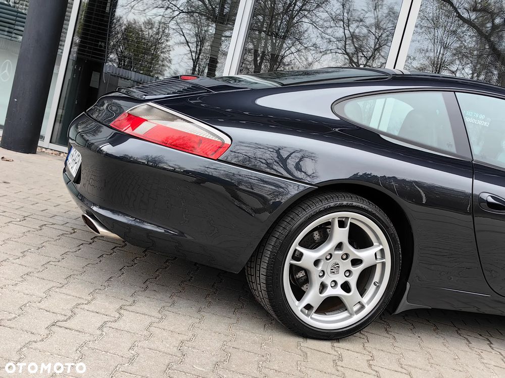 Porsche 911 - 12