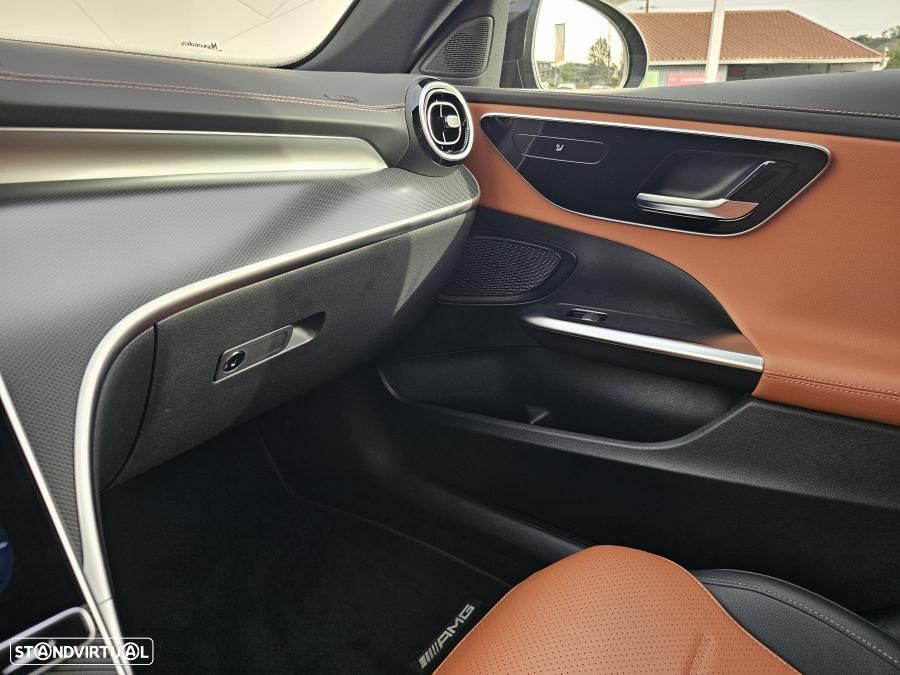 Mercedes-Benz C 300 e T 9G-TRONIC AMG Line - 27