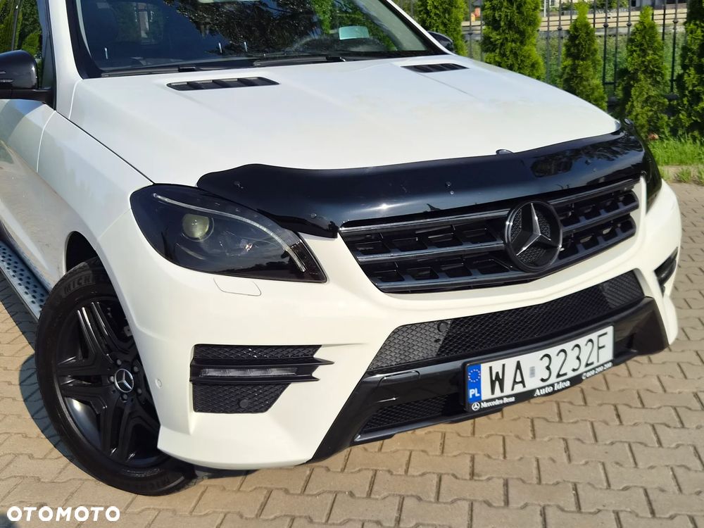 Mercedes-Benz ML 350 BlueTEC 4-Matic - 32