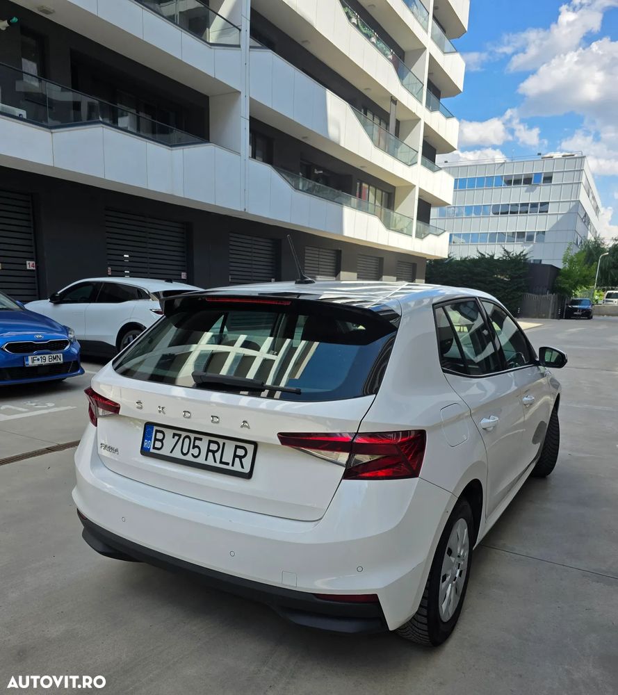 SKODA Fabia 2022 — imagine 5