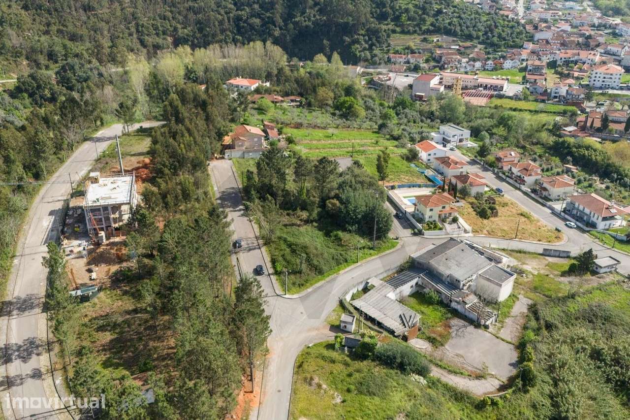 Lote de Terreno - Miranda do Corvo - Grande imagem: 2/11