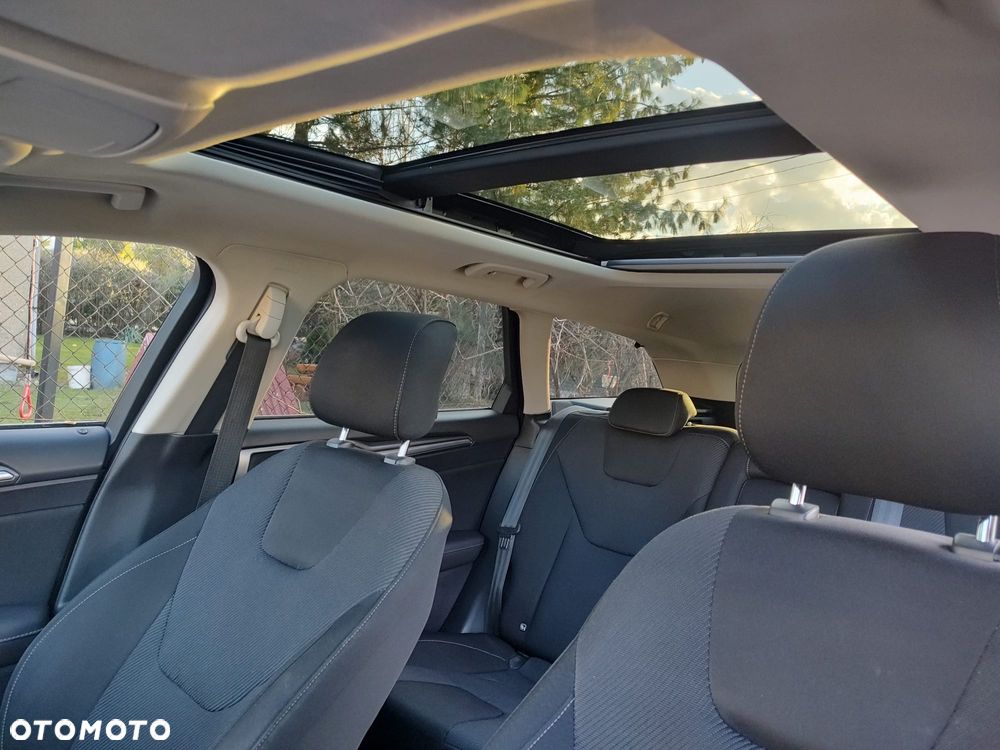 Ford Mondeo 2.0 TDCi Titanium PowerShift - 7