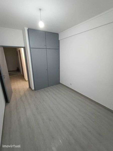 Aluga-se T3 no centro do Fundao - Grande imagem: 4/10