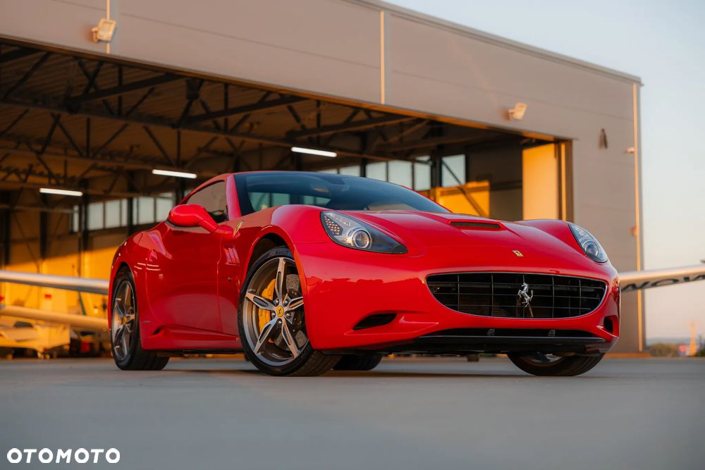 Ferrari California - 7