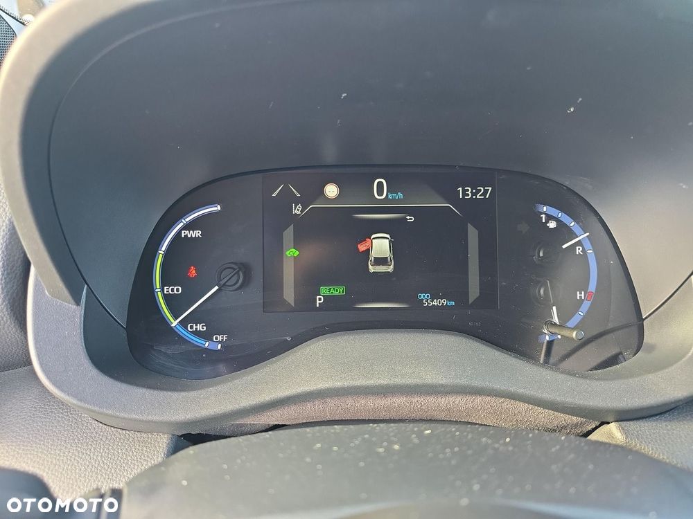 Toyota Yaris Cross Hybrid 1.5 Comfort 4x4 - 17