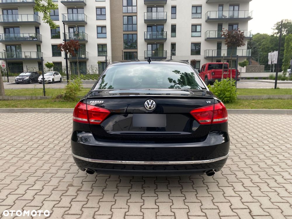 Volkswagen Passat 3.6 V6 R36 - 6