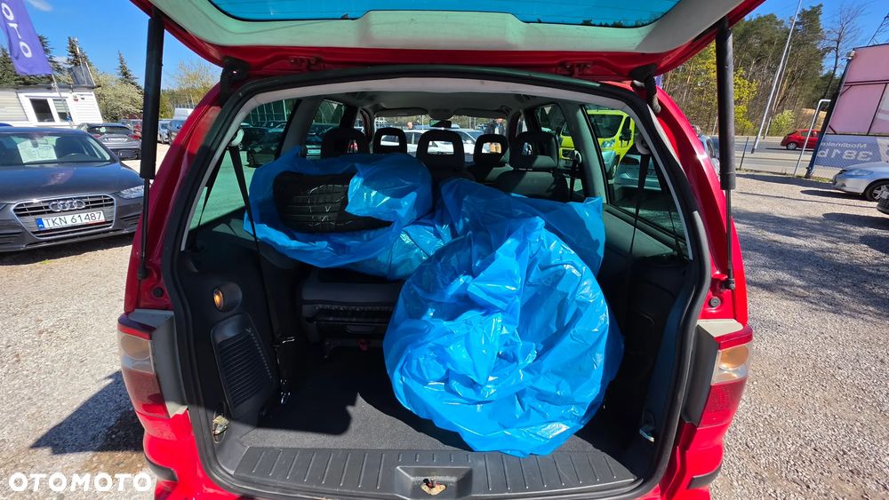 Ford Galaxy 1.9 TDI Trend - 22