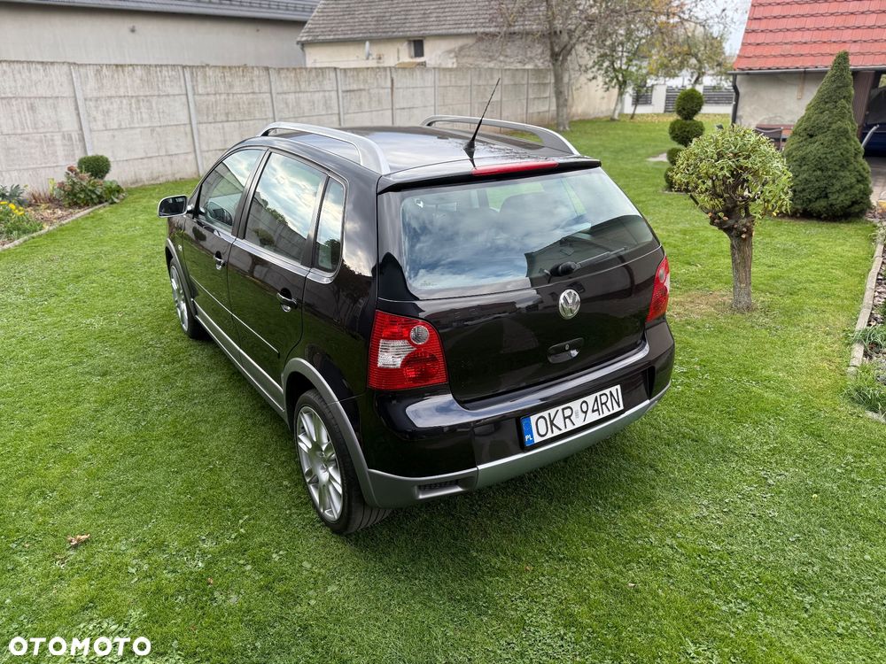 Volkswagen Polo - 4