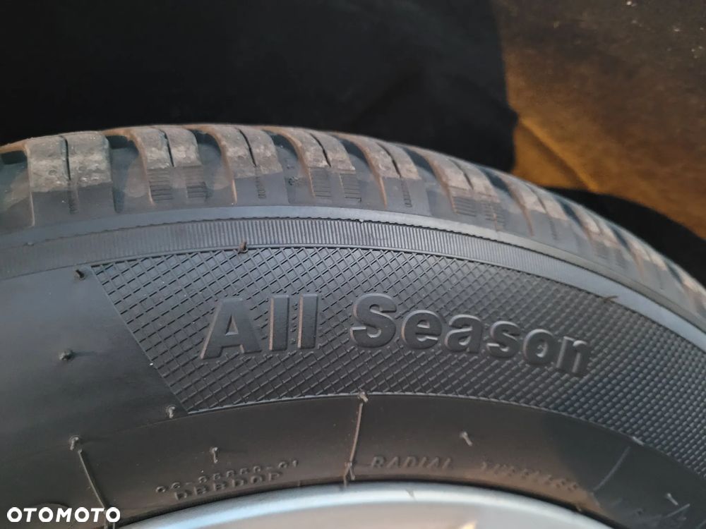 Peugeot 5008 HDI FAP 150 Family Plus - 18