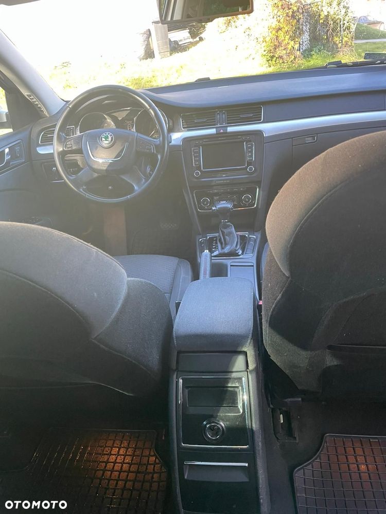 Skoda Superb 2.0 TDI 4x4 Elegance DSG - 12