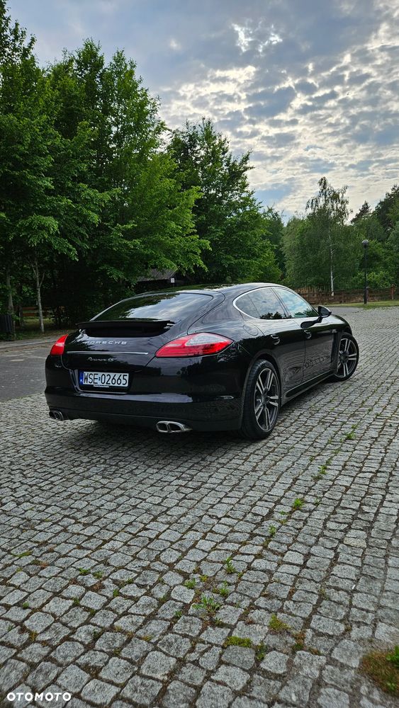Porsche Panamera S PDK - 2