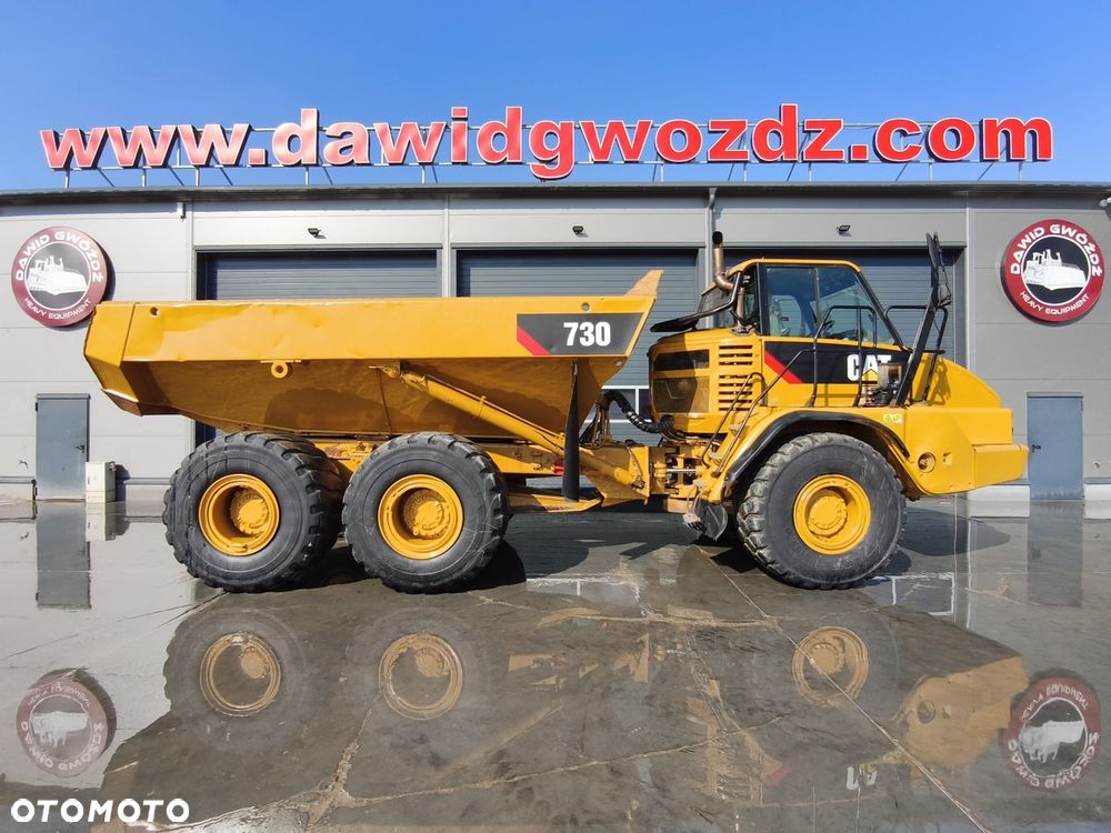 Caterpillar 730 - 3