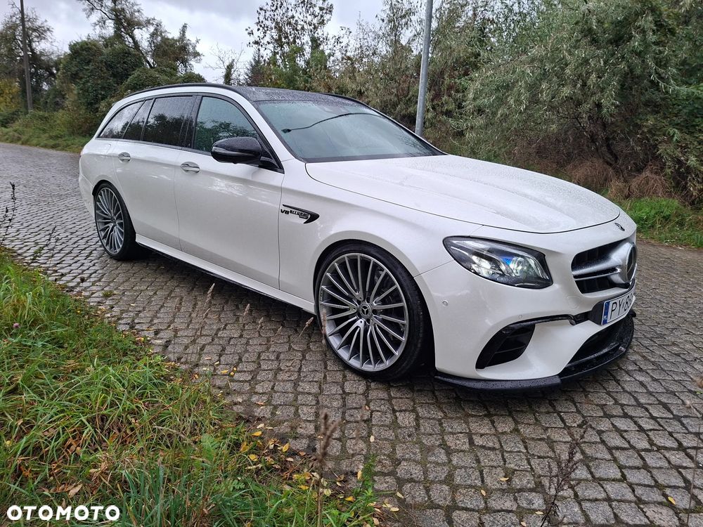 Mercedes-Benz Klasa E AMG 63 4Matic+ T 9G-TRONIC - 10