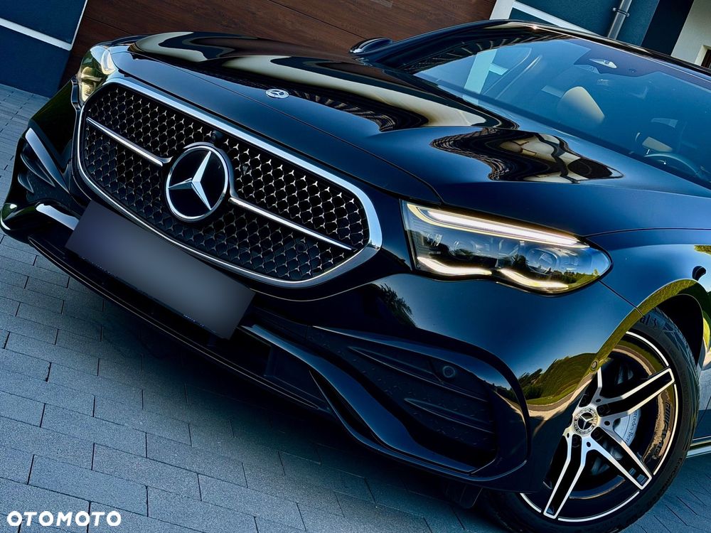 Mercedes-Benz Klasa E 220 d mHEV 4-Matic AMG 9G-Tronic - 24
