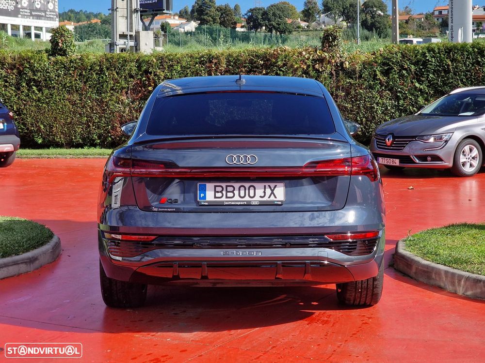 Audi Q8 e-Tron Sportback 50 quattro S line - 5