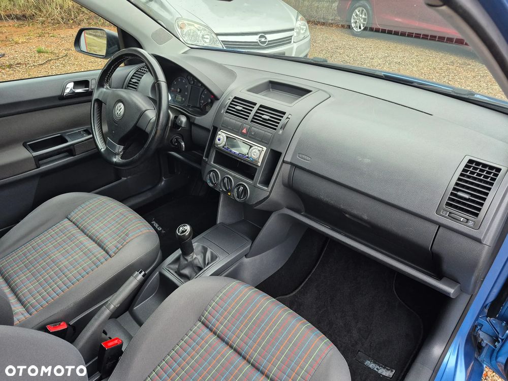 Volkswagen Polo 1.4 Special - 12