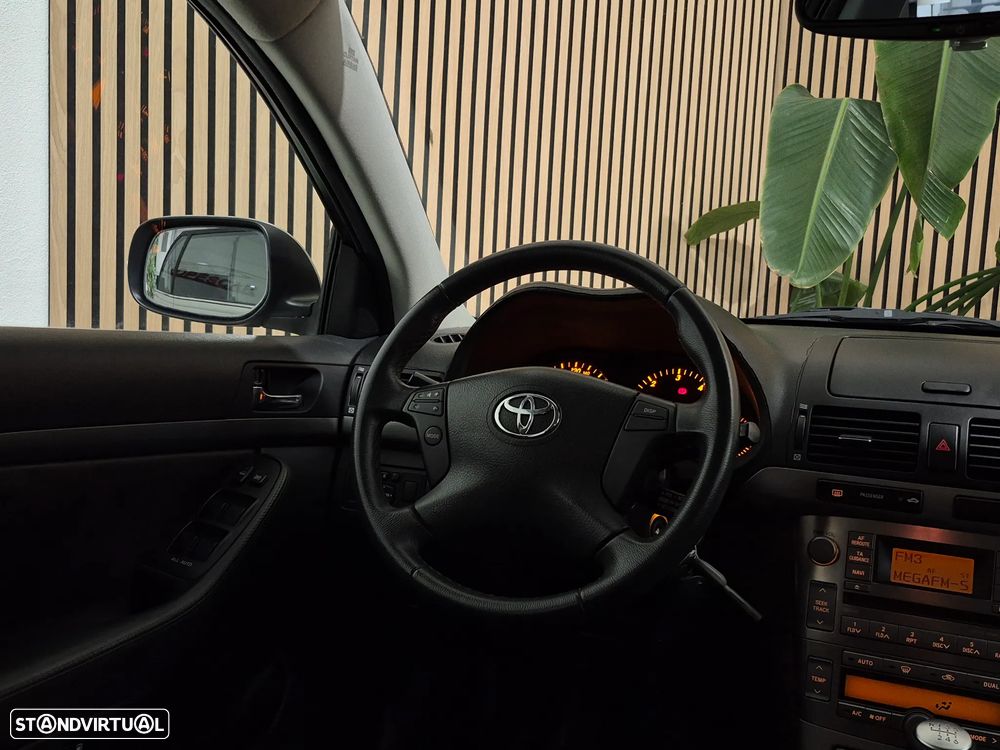 Toyota Avensis SW 2.2 D-4D Sol High P. - 11