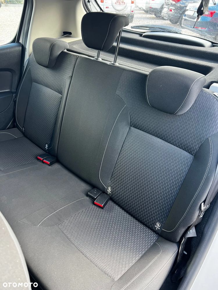 Dacia Sandero SCe 75 Laureate - 7