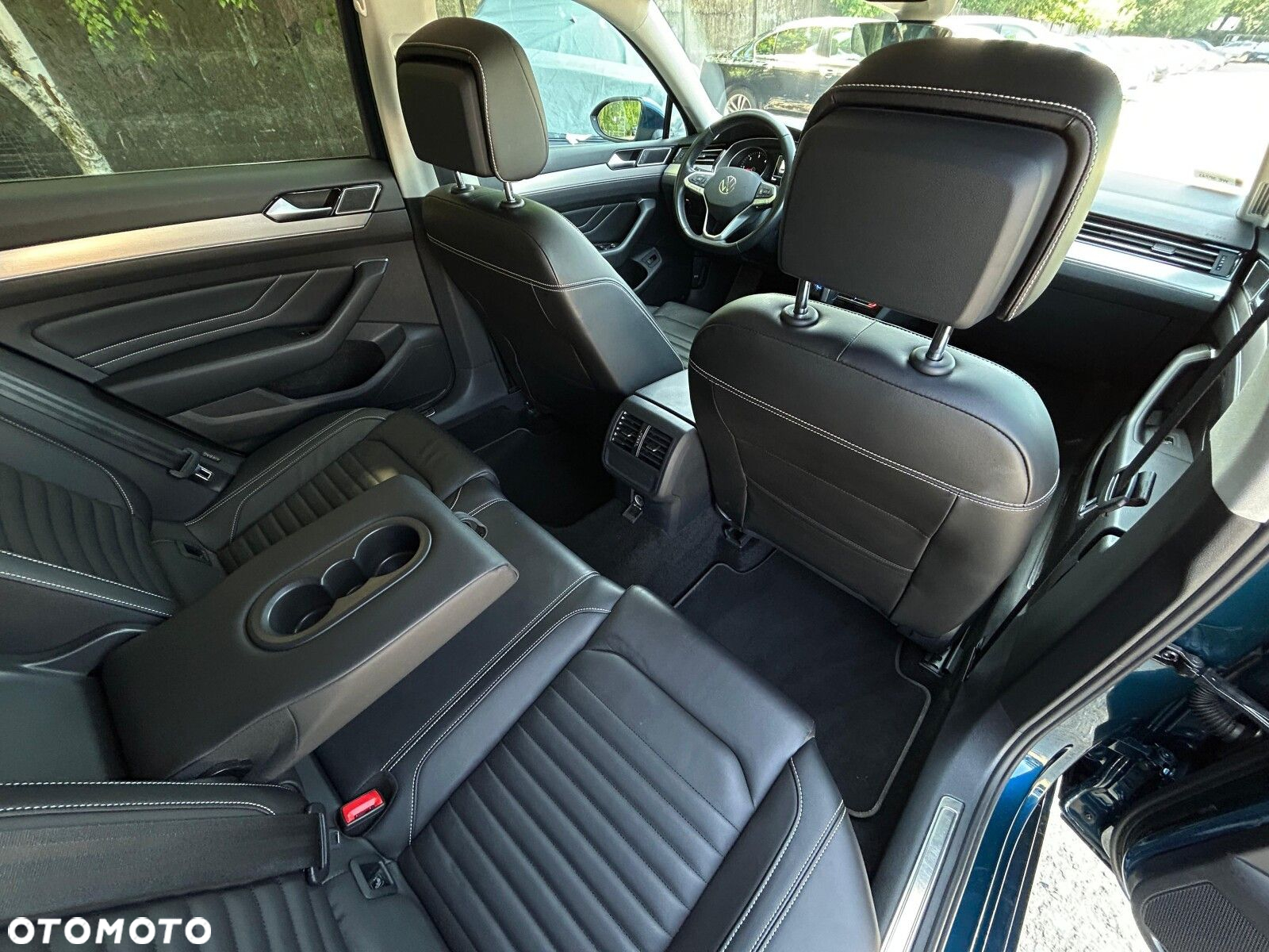 Volkswagen Passat 2.0 TDI EVO Elegance DSG - 9
