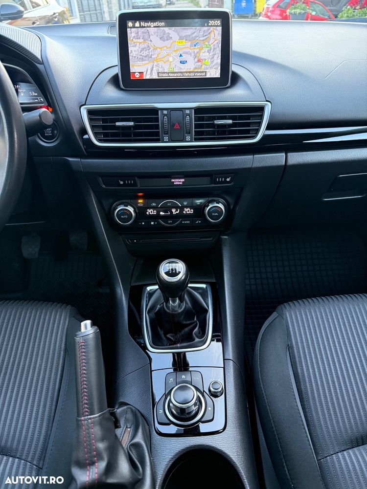 Mazda 3 SKYACTIV-G 120 Urban Limited - 11