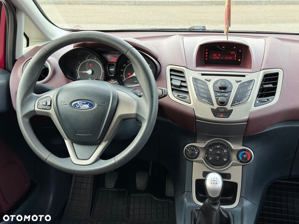Ford Fiesta 1.25 Trend - 12