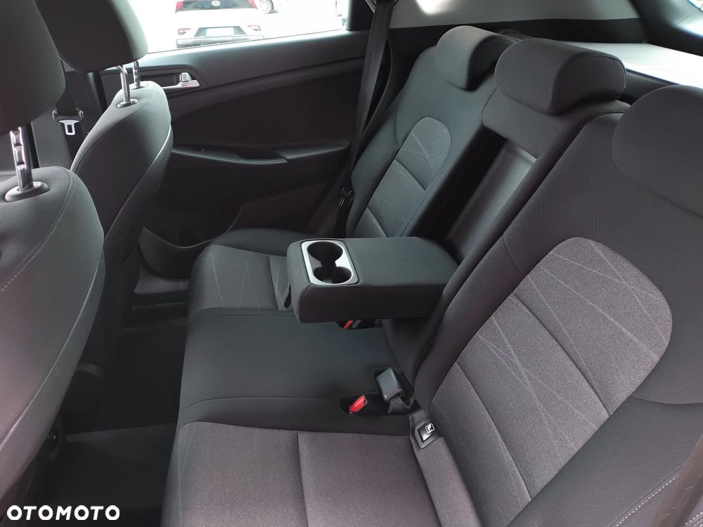 Hyundai Tucson 1.6 GDi Comfort 2WD - 18