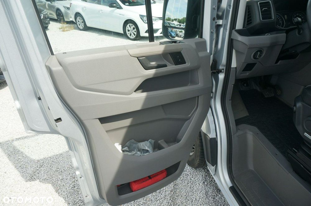 MAN TGE - 12