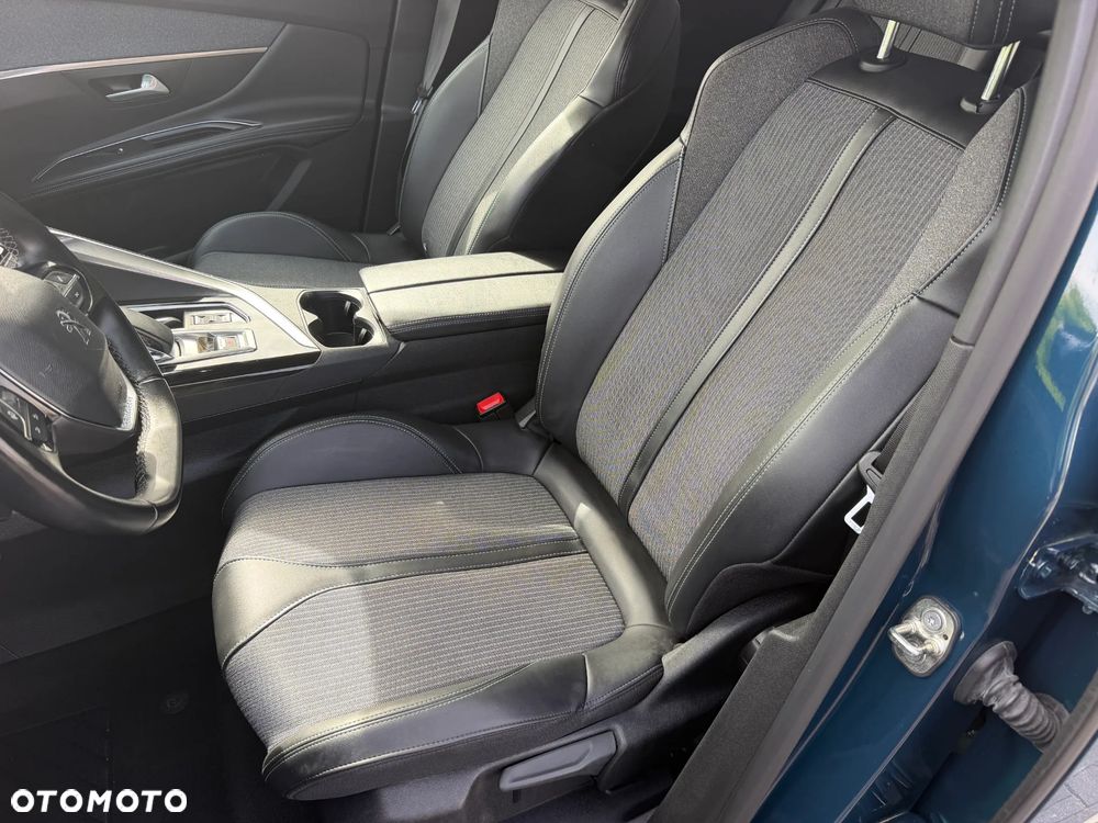 Peugeot 3008 - 12