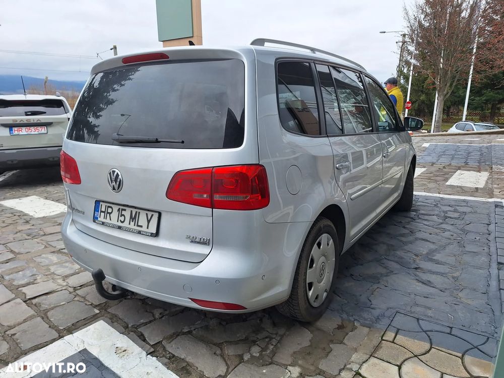 Volkswagen Touran 2.0 TDI DPF BlueMotion Technology Highline - 2