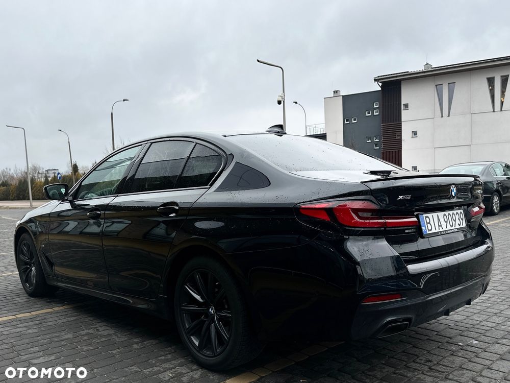 BMW Seria 5 545e xDrive - 3