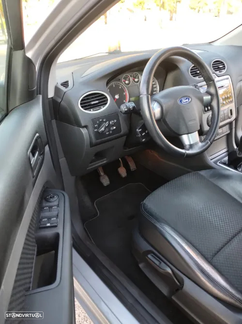 Ford Focus SW 1.6 TDCi Titanium 17 - 10
