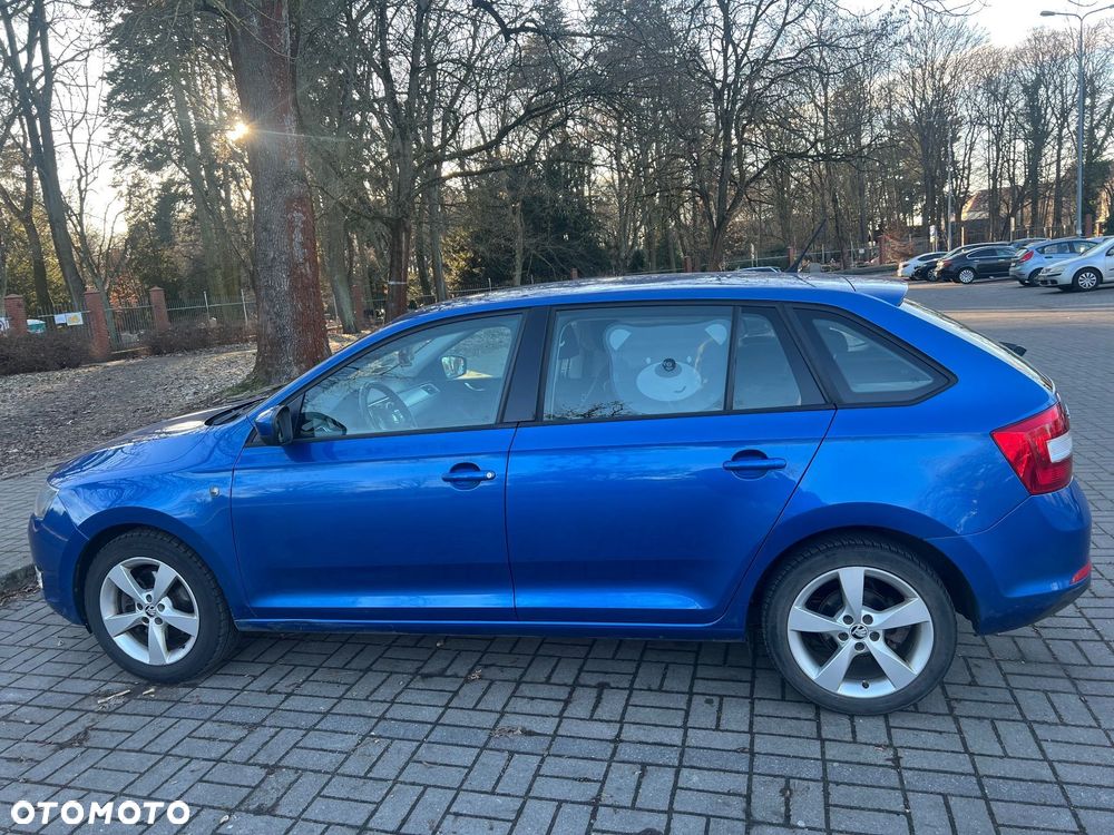 Skoda RAPID Spb 1.2 TSI Edition - 3